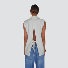 Carica l&#39;immagine nel visualizzatore di Gallery, Vicolo blazer smanicato apertura e fiocco retro 65% viscosa 35% cotone Art TD2046
