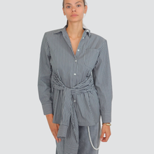Carica l&#39;immagine nel visualizzatore di Gallery, Vicolo camicia con spallini rigata con cintura 68% cotone Art TF1165

