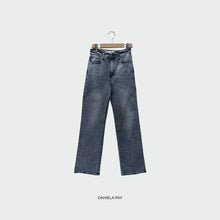 Carica l&#39;immagine nel visualizzatore di Gallery, Haveone jeans London elasticizzato dark denim 99% cotone Art PGZ-M074
