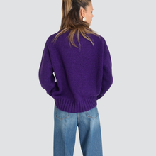 Carica l'immagine nel visualizzatore di Gallery, Vicolo maglia over girocollo misto lana Art 33057F
