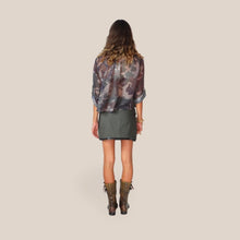 Carica l'immagine nel visualizzatore di Gallery, Haveone mini gonna militare profili ecopelle con cintura 100% cotone Art GVS-R032
