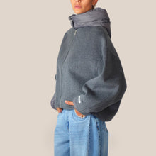 Carica l'immagine nel visualizzatore di Gallery, Haveone cappotto con cappuccio staccabile 50% lana Art KCT-R017
