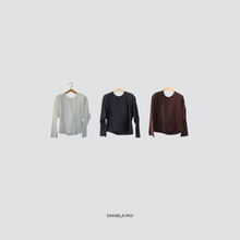Carica l&#39;immagine nel visualizzatore di Gallery, Vicolo t-shirt over con spalline e scollatura schiena 100% cotone Art UF195
