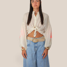 Carica l'immagine nel visualizzatore di Gallery, Tensione in camicia over burro mussola manica ricamo 100% cotone Art PE260401
