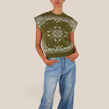 Carica l'immagine nel visualizzatore di Gallery, Kontatto gilet bandana 72% viscosa Art 3M1876NI
