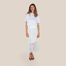 Carica l'immagine nel visualizzatore di Gallery, Haveone gonna lunga pizzo bianco elastico vita 65% cotone Art GVV-Q164
