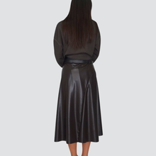 Carica l&#39;immagine nel visualizzatore di Gallery, Haveone gonna longuette eco-pelle con doppia cintura Art GMA-P110
