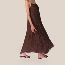 Carica l'immagine nel visualizzatore di Gallery, Haveone abito lungo ampio con sottoveste 70% viscosa 30% seta Art AFF-Q009
