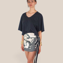 Carica l'immagine nel visualizzatore di Gallery, Philia Loft mini gonna pareo 100% viscosa Art D02E1350
