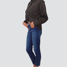 Carica l&#39;immagine nel visualizzatore di Gallery, Vicolo jeans modello Daisy sigaretta 98% cotone Art
