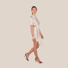 Carica l'immagine nel visualizzatore di Gallery, Vicolo abito satin cut out fiocco collo fondo asimmetrico inserti pizzo Art TAB1655
