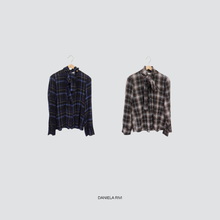 Carica l'immagine nel visualizzatore di Gallery, Haveone camicia tartan con fiocco 70% viscosa 30% lana Art CJK-P115

