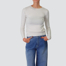 Carica l'immagine nel visualizzatore di Gallery, Vicolo maglia girocollo basic 50% viscosa Art 44011F
