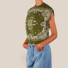 Carica l'immagine nel visualizzatore di Gallery, Kontatto gilet bandana 72% viscosa Art 3M1876NI
