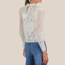 Carica l'immagine nel visualizzatore di Gallery, Vicolo blusa pizzo 53% viscosa manica 85% tencell Art TAB1641
