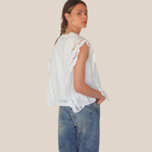 Carica l'immagine nel visualizzatore di Gallery, Philia Loft t-shirt bordi pizzo 100% cotone Art D02E0889
