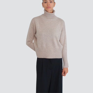Tensione in maglia collo alto 100% lana Art WL938