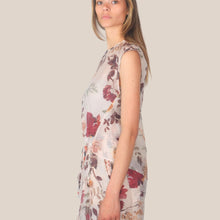 Carica l'immagine nel visualizzatore di Gallery, Vicolo blusa over stampa floreale 75% lyocell Art TAB1812
