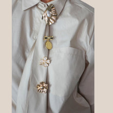 Carica l'immagine nel visualizzatore di Gallery, Haveone camicia con spalline cravatta con spille 50% cotone Art CVS-R048
