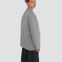 Carica l&#39;immagine nel visualizzatore di Gallery, Haveone cappotto oversize Hand Made mono petto con strass 51% lana
