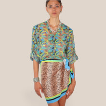 Carica l'immagine nel visualizzatore di Gallery, Haveone camicia over stampa fiore più maculato 85% lyocell Art CVS-Q506
