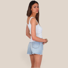 Carica l'immagine nel visualizzatore di Gallery, Vicolo short sfrangiato 100% cotone Art DD5447
