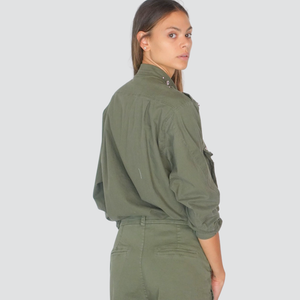 Tensione in camicia militare over con applicazioni 100% cotone Art 37371