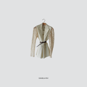 Tensione in blazer con manica pizzo con cintura 100% cotone Art S25J986