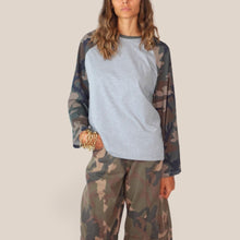 Carica l'immagine nel visualizzatore di Gallery, Haveone t-shirt over 100% cotone Art MVS-R232
