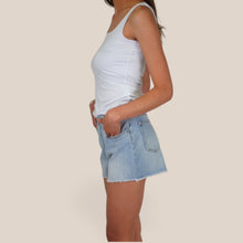 Carica l'immagine nel visualizzatore di Gallery, Vicolo short sfrangiato 100% cotone Art DD5447
