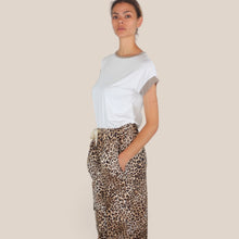 Carica l'immagine nel visualizzatore di Gallery, Susy Mix maglia bordino lurex 94% viscosa Art BO5115
