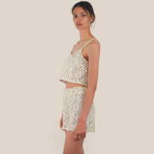 Carica l'immagine nel visualizzatore di Gallery, Haveone top crochet con paillettes Art RMA-Q061

