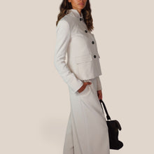 Carica l'immagine nel visualizzatore di Gallery, Maryley blazer bottoni sfiancato Art 26IB141 ( Pantaloni Art 26IB543 )
