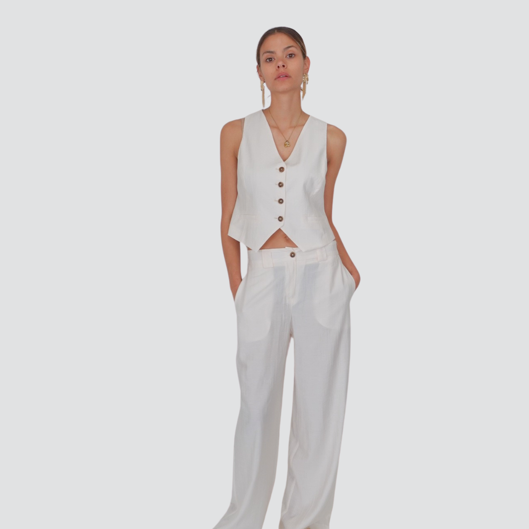 Tensione in completo gilet pantalone goffrato 84% viscosa Art 25C7632