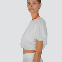Carica l&#39;immagine nel visualizzatore di Gallery, Haveone t-shirt manica palloncino con collana 85% tencell Art TFW-N112
