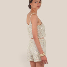 Carica l'immagine nel visualizzatore di Gallery, Haveone top crochet con paillettes Art RMA-Q061
