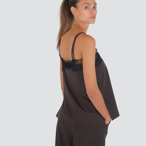 Tensione in top con pizzo spacchetti laterali 33% viscosa Art DE879
