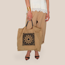 Carica l'immagine nel visualizzatore di Gallery, Philia Loft borsa kaki con ricamo Art D02E0945
