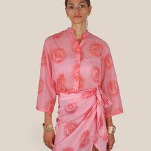 Carica l'immagine nel visualizzatore di Gallery, Tensione in camicia over stampa 100% cotone Art PE260402
