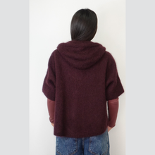Carica l&#39;immagine nel visualizzatore di Gallery, Dixie maglia over manica corta con cappuccio e zip 40% mohair 10% cashmere Art M277Y187
