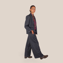 Carica l'immagine nel visualizzatore di Gallery, Haveone pantalone palazzo gessato elastico retro Art PIA-R283 ( Blazer JIA-R080 )
