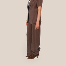 Carica l'immagine nel visualizzatore di Gallery, Haveone pantalone palazzo gessato elastico retro con cintura 98% lyocell Art PVI-Q322 ( blazer Art JVI-Q102 )
