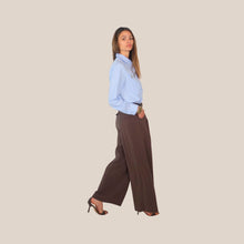 Carica l'immagine nel visualizzatore di Gallery, Vicolo pantalone palazzo pinces con cintura 83% modal Art TAB2072
