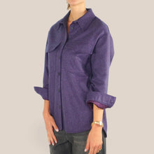 Carica l'immagine nel visualizzatore di Gallery, Vicolo giacca camicia over prugna 80% lana Art TAC1809
