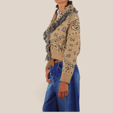 Carica l'immagine nel visualizzatore di Gallery, Tensione in bomber stampa bandana misto lana Art W6HMG84A400
