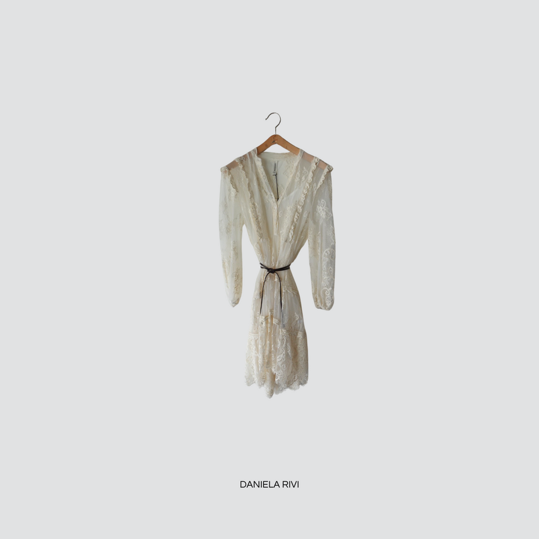Tensione in abito pizzo con sottoveste e cintura 57% cotone Art S25X842