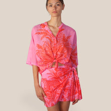 Carica l'immagine nel visualizzatore di Gallery, Tensione in camicia over stampa felino mussola 100% cotone Art PE260552
