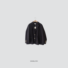 Carica l&#39;immagine nel visualizzatore di Gallery, Vicolo blazer over spacchi laterali 97% cotone Art TD0561
