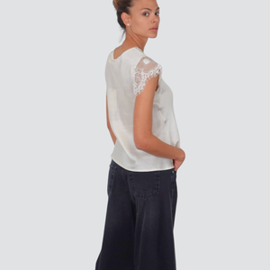 Philia Loft top scollo V con pizzo 100% viscosa Art D01E0463
