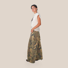 Carica l'immagine nel visualizzatore di Gallery, Tensione in Pantalone balloon camuflage 97% Cotone Art LR636
